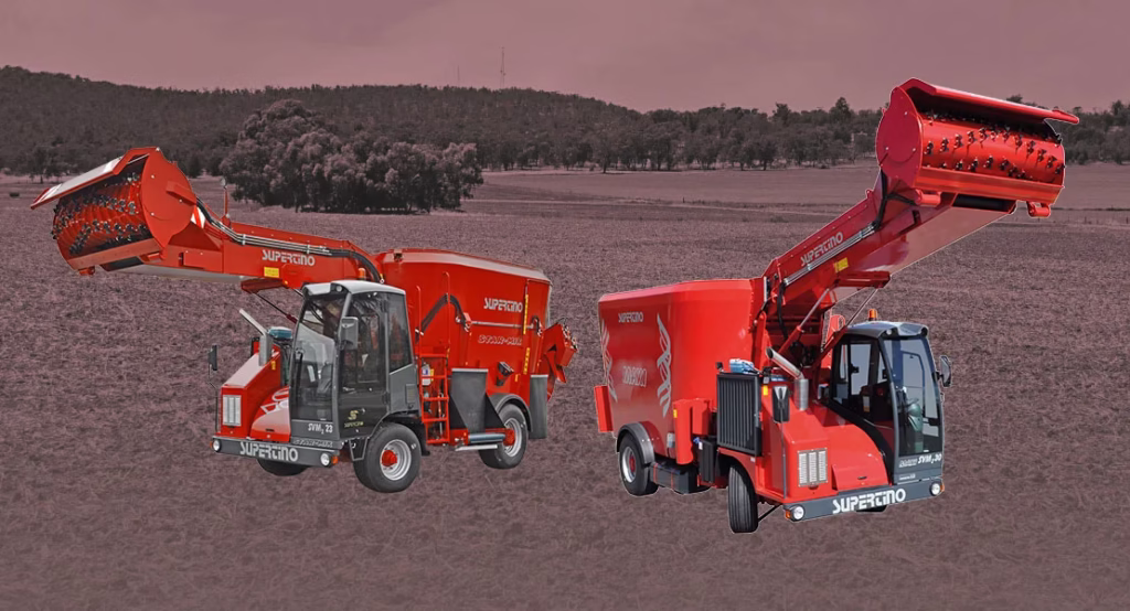 Remorcă tehnologică autopropulsată cu mixer vertical SVM2 STAR MIX RE și SVM2 MAXI